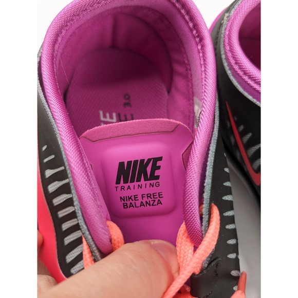 Nike Women's Free Balanza Training Sneakers - Picture 7 of 8